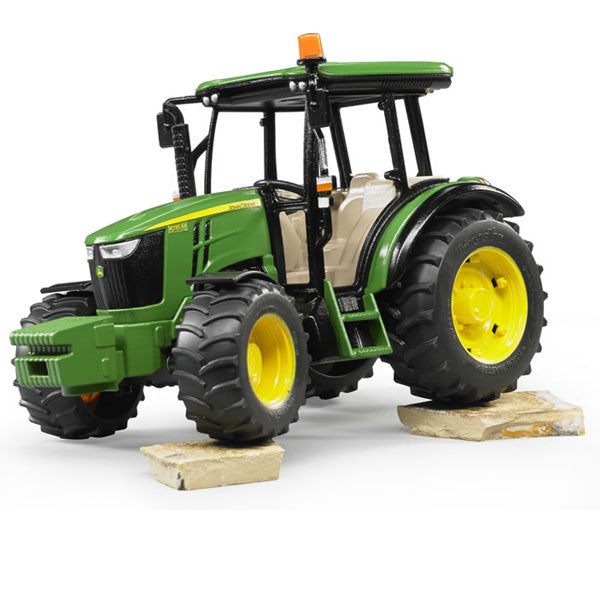 Bruder Traktor John Deere 5115M (021061)